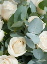 13-white-roses-bouquet-flowers-in-tekirova-2.webp