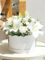 lily-roses-white-box-arrengemet-flowers-in-kundu.webp